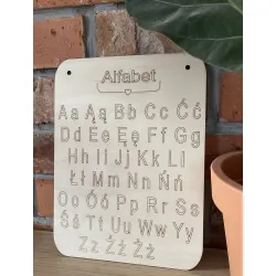 Drewniana tablica - alfabet 2